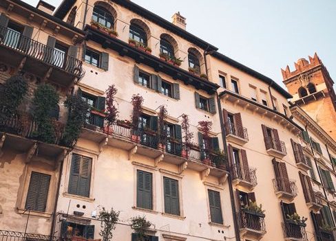 Charming view of historical buildings in Verona, Italy, showcasing classic architecture.